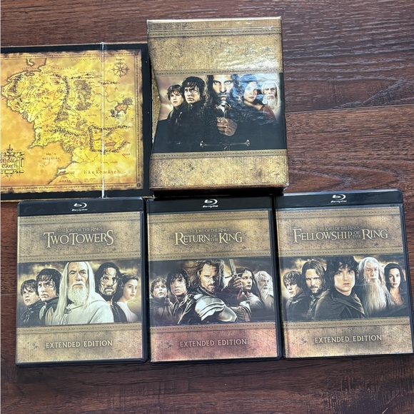 Lord of the Rings: Extended Edition Trilogy Blu-ray Disc, LOTR - Picture 4 of 4